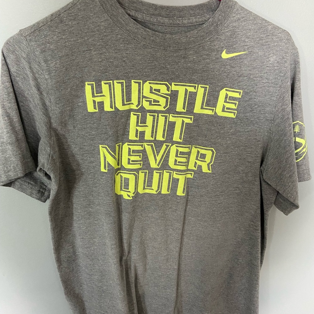 Nike t shirt